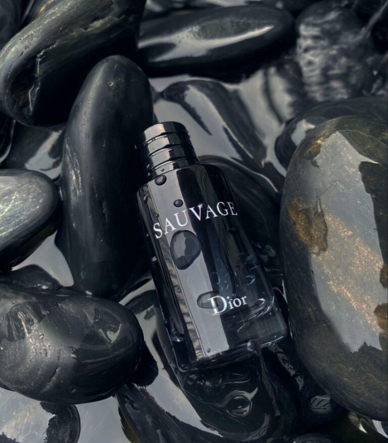 Dior Sauvage Eau de Toilette أوتليت | عطر ديور سوفاج الأصلي بسعر مخفّض